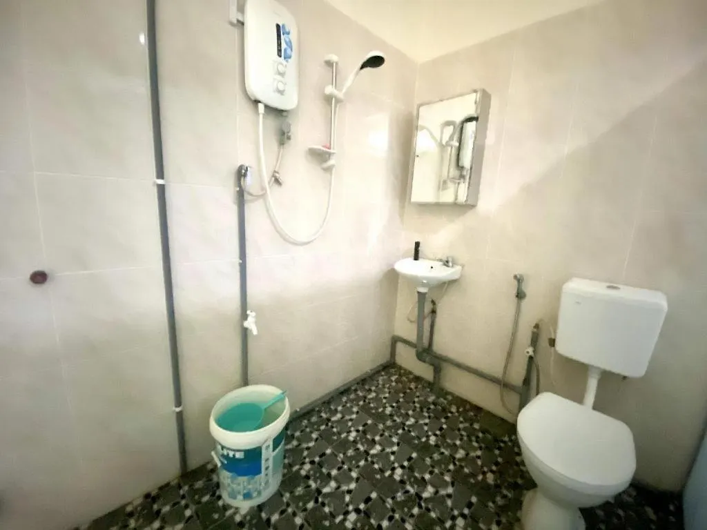 Oyo 90381 Chaah Homestay 3 Segamat