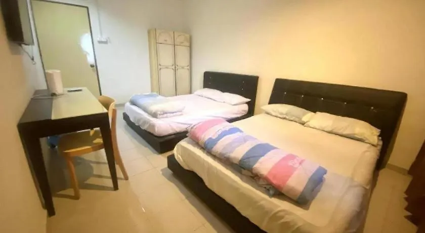 Oyo 90381 Chaah Homestay 3 Segamat Hotel