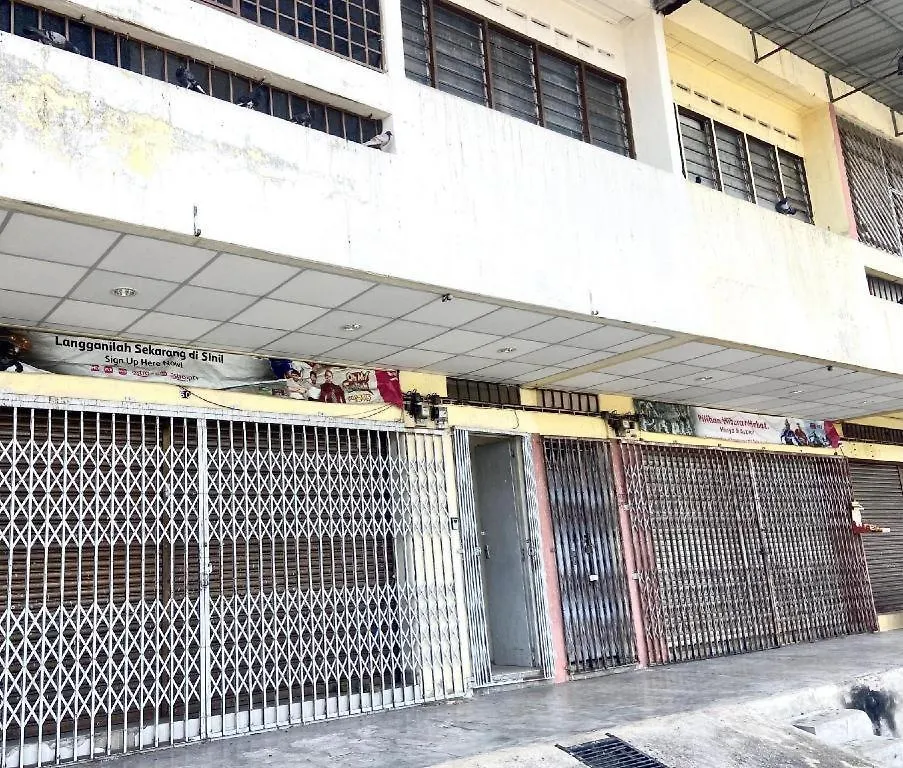 Oyo 90381 Chaah Homestay 3 Segamat Malaisie