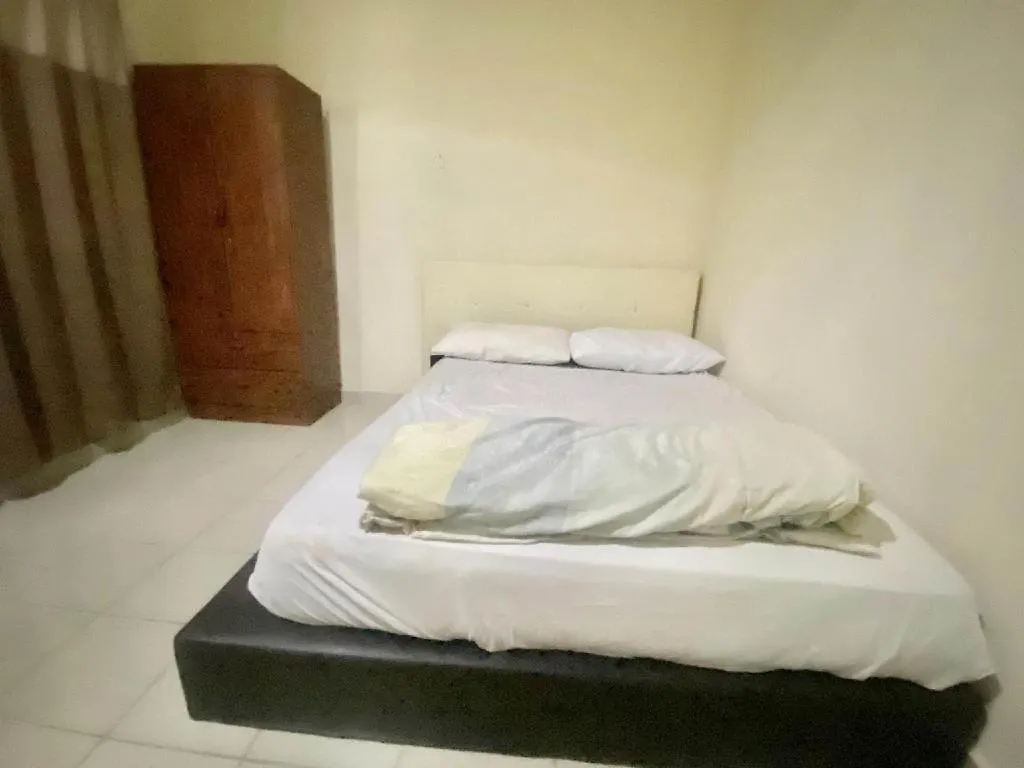 Oyo 90381 Chaah Homestay 3 Segamat 2*,  Malásia